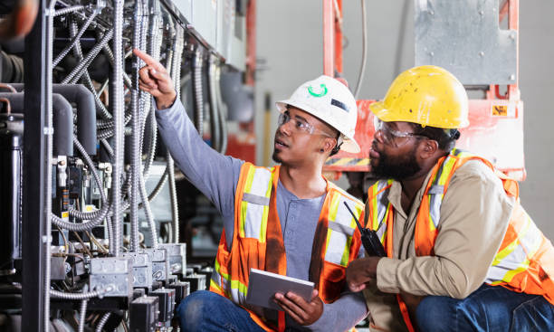 Best Local Electrician Companies  in South Houston, TX